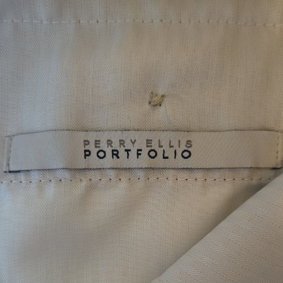 Perry Ellis Khaki Mens Dress Pants Size 38x30 - Picture 2 of 5